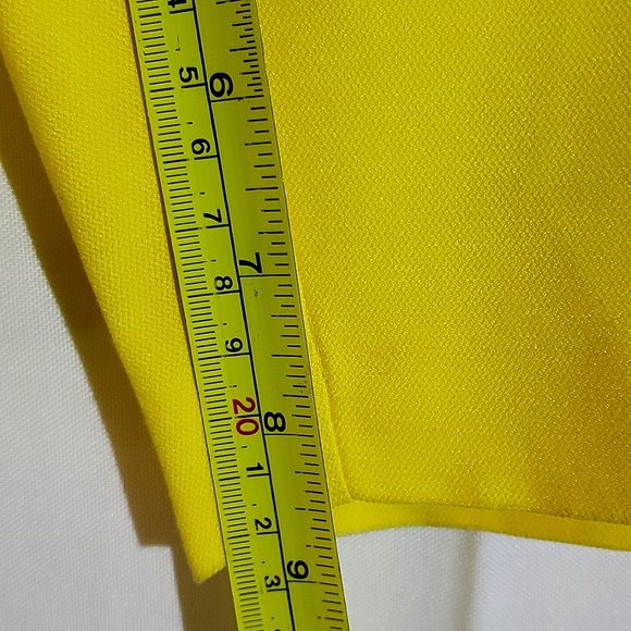 Chaps Golf 78 Canary Yellow Men's Shorts - Size 38 - Picture 16 of 17